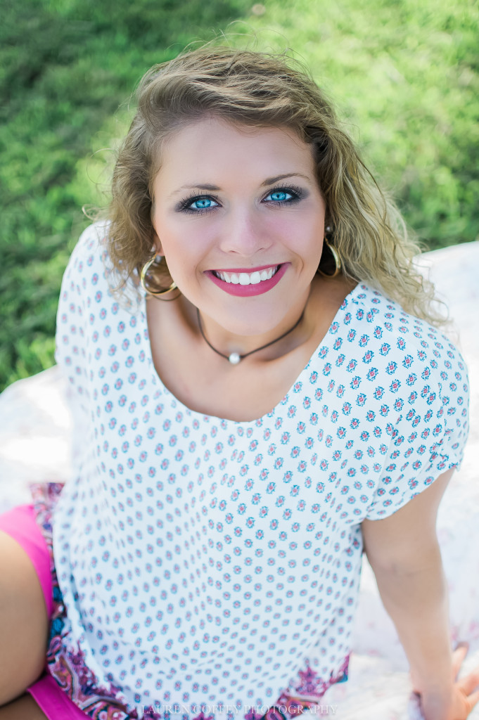 senior girl pictures, senior girl, field session, senior girl farm pictures, senior pictures farm, country senior pictures, Lauren Coffey Photography, Hartselle Alabama Photographer, Huntsville Alabama Photographer, Arab Alabama Photographer