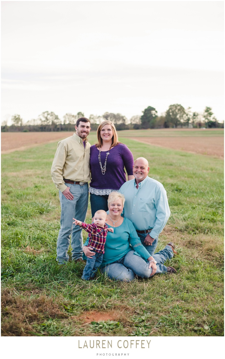 Lauren Coffey Photography, LLC | Decatur Alabama Photographer farm family pictures, farm family picture ideas, family pictures, outdoor family pictures, family pictures in a pasture