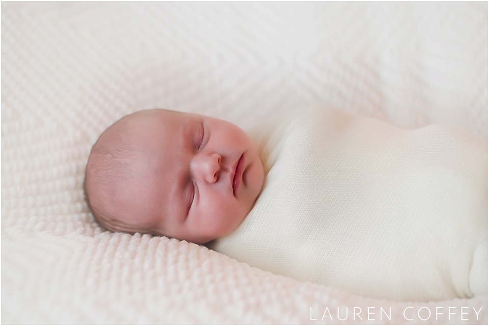 Decatur Alabama Newborn Session | Lauren Coffey Photography LLC